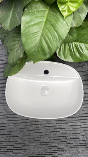 Tránh sử dụng hóa chất tẩy rửa mạnh